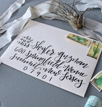 Load image into Gallery viewer, Calligraphy Envelopes