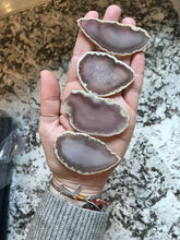 Load image into Gallery viewer, Agate Stone Place Cards